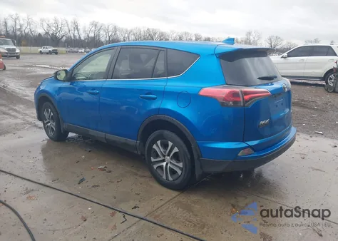 2018 Toyota Rav4 Le z USA, uszkodzony, nr VIN JTMBFREV3JJ724812